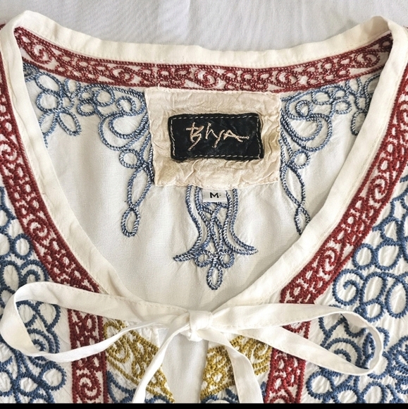 Johnny Was Biya Women's Cossima Embroidered Ivory Bohemian Tunic Blouse  Medium - Picture 9 of 16